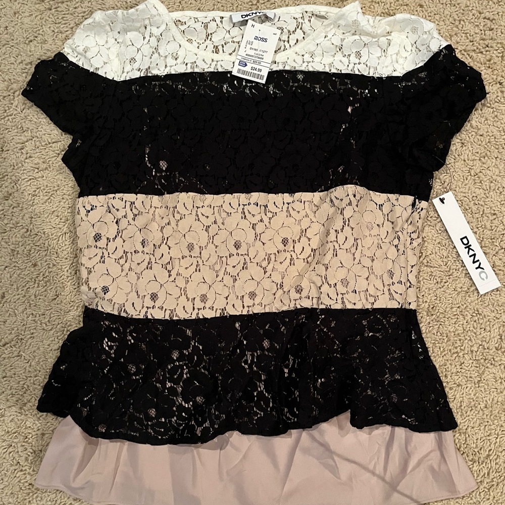 New with tags DKNY women’s lace peplum top